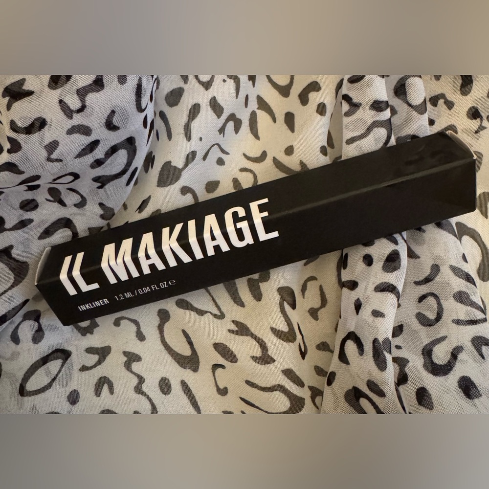 NIB IL MAKIAGE Inkliner in Black